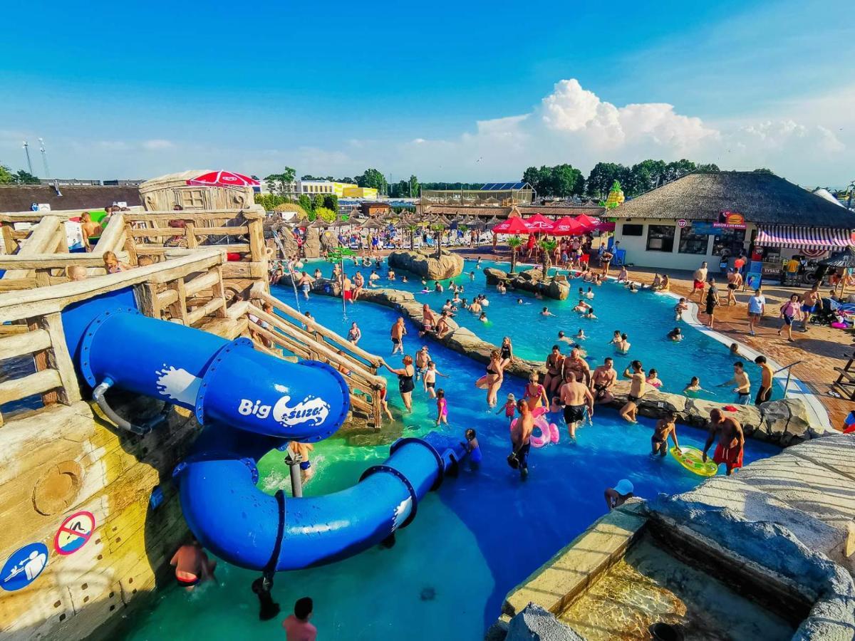 Aloha Glamp - Okragle Domki Przy Rzece - Balia I Sauna - Energylandia Zagornik Kültér fotó