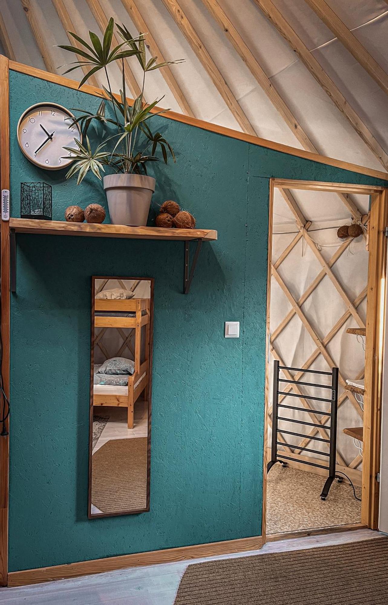 Aloha Glamp - Okragle Domki Przy Rzece - Balia I Sauna - Energylandia Zagornik Szoba fotó